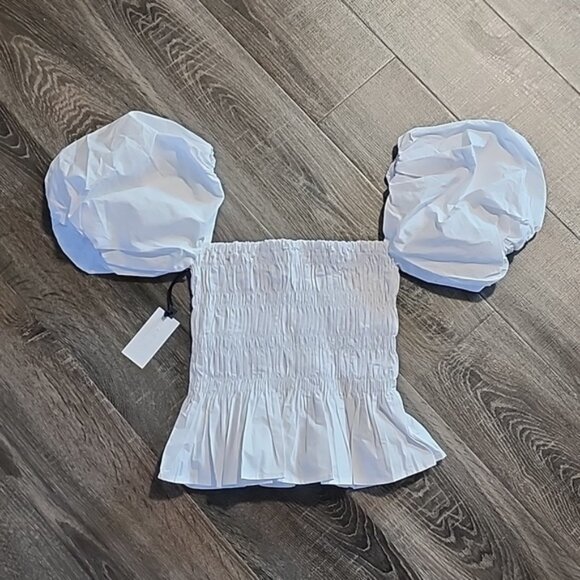 ASTR the Label "Savina" bubble sleeve Top - Picture 3 of 3